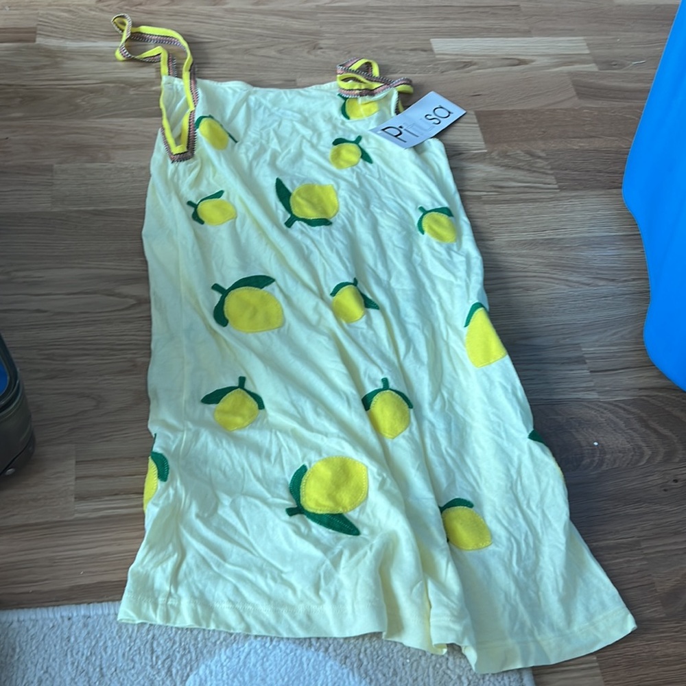 NWT pitusa lemon sheath dress - Picture 2 of 6
